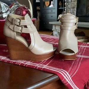 Michael Kors wedges